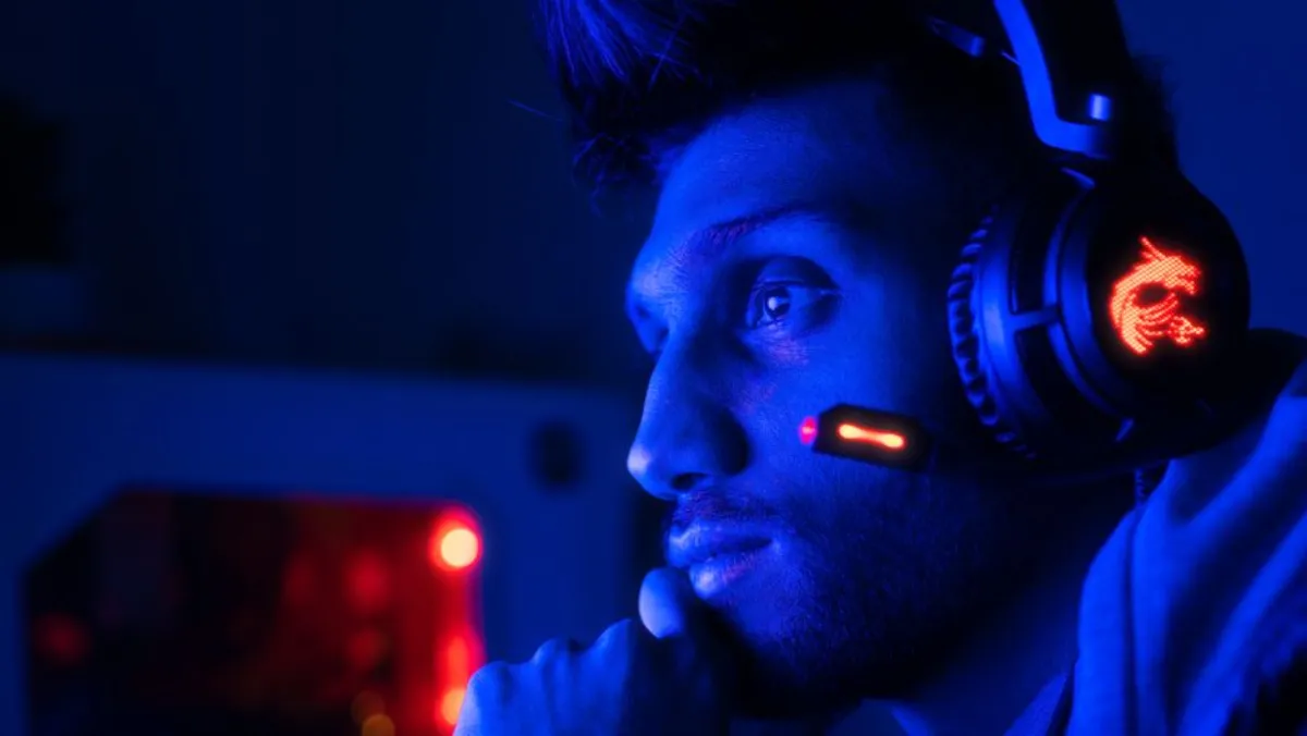 esports streamer